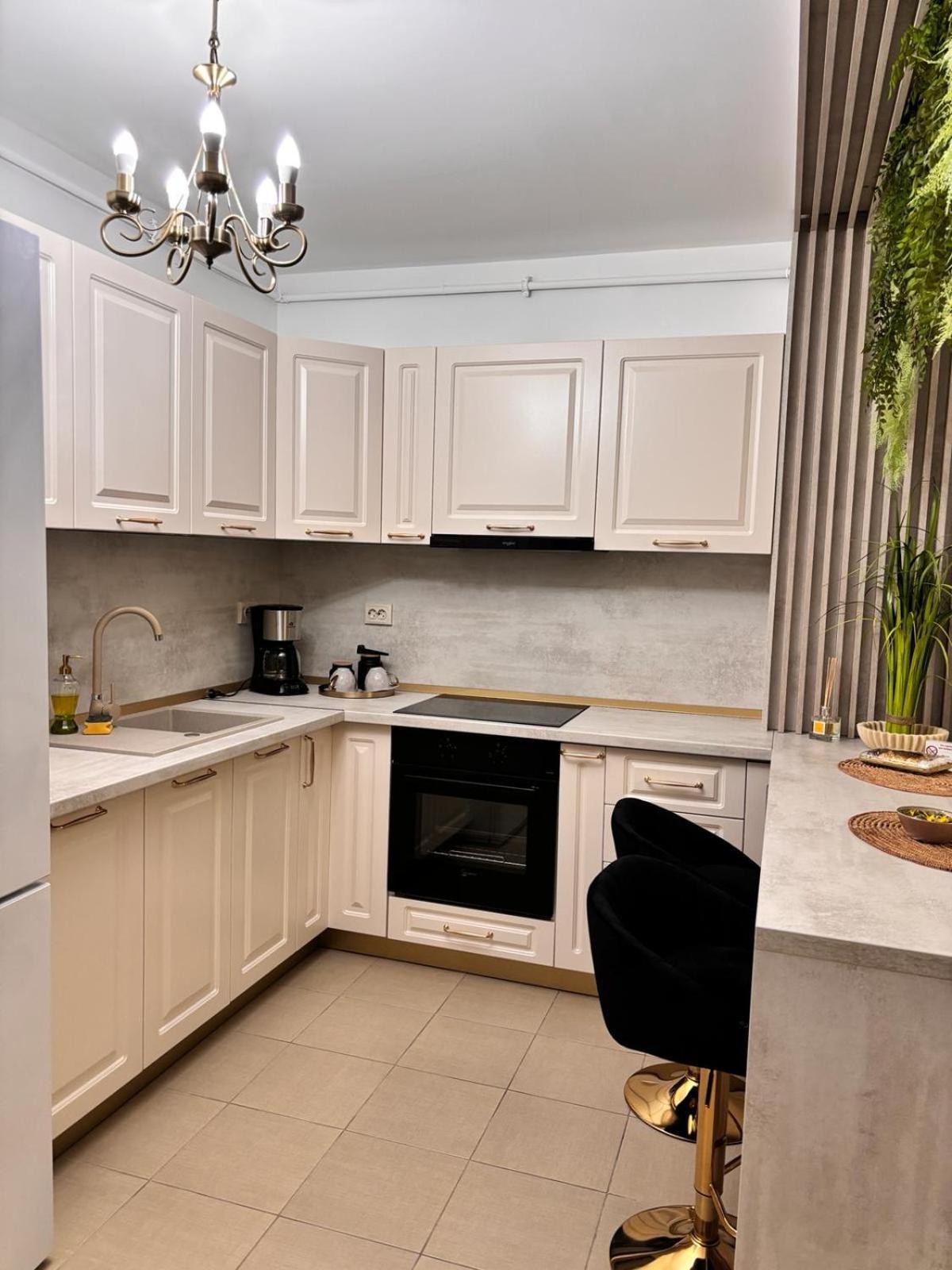 Premium Studio Mv Sibiu Buitenkant foto